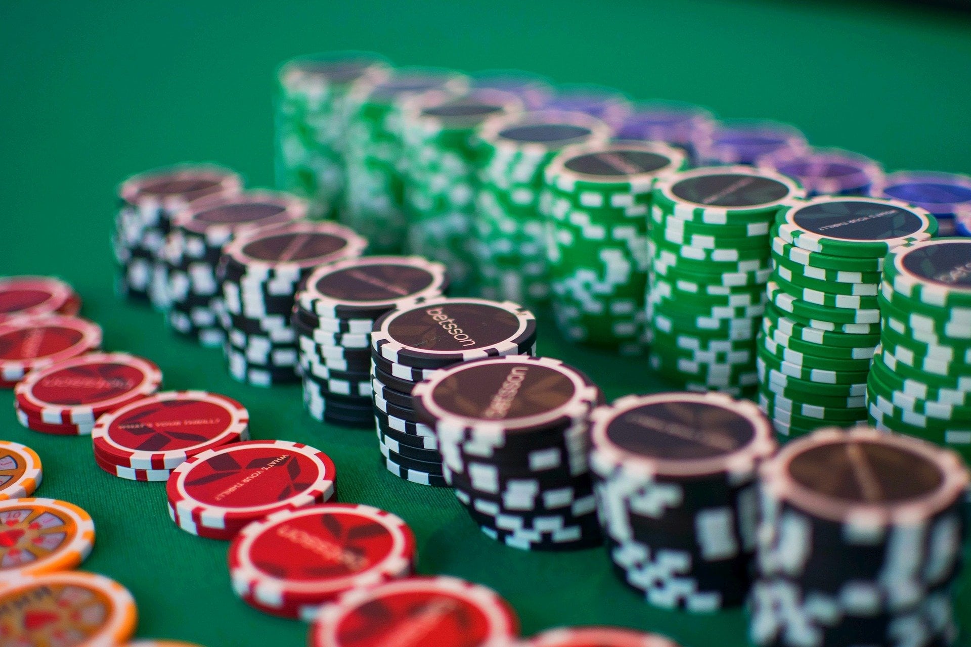 How to Enjoy All the High Roller Benefits - Casino.org Blog